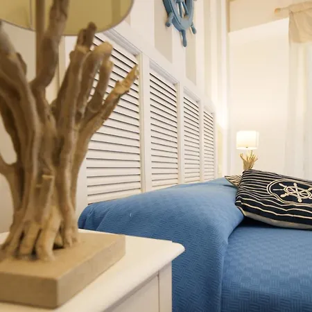 Apartment Quattro Torri Santa Teresa Di Riva